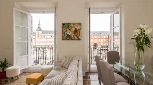 Exclusive property in the iconic Plaza Mayor Exclusive property in the iconic Plaza Mayor